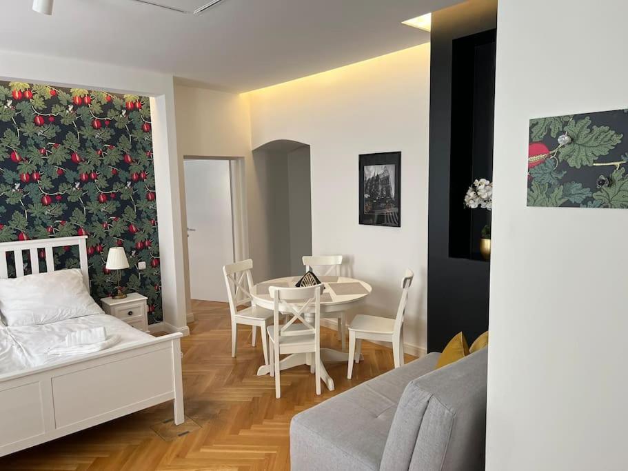Gemuetliches Und Modernes Apartment,44 M² Wien Ngoại thất bức ảnh