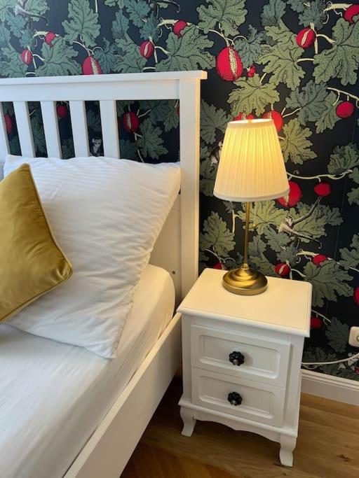 Gemuetliches Und Modernes Apartment,44 M² Wien Ngoại thất bức ảnh